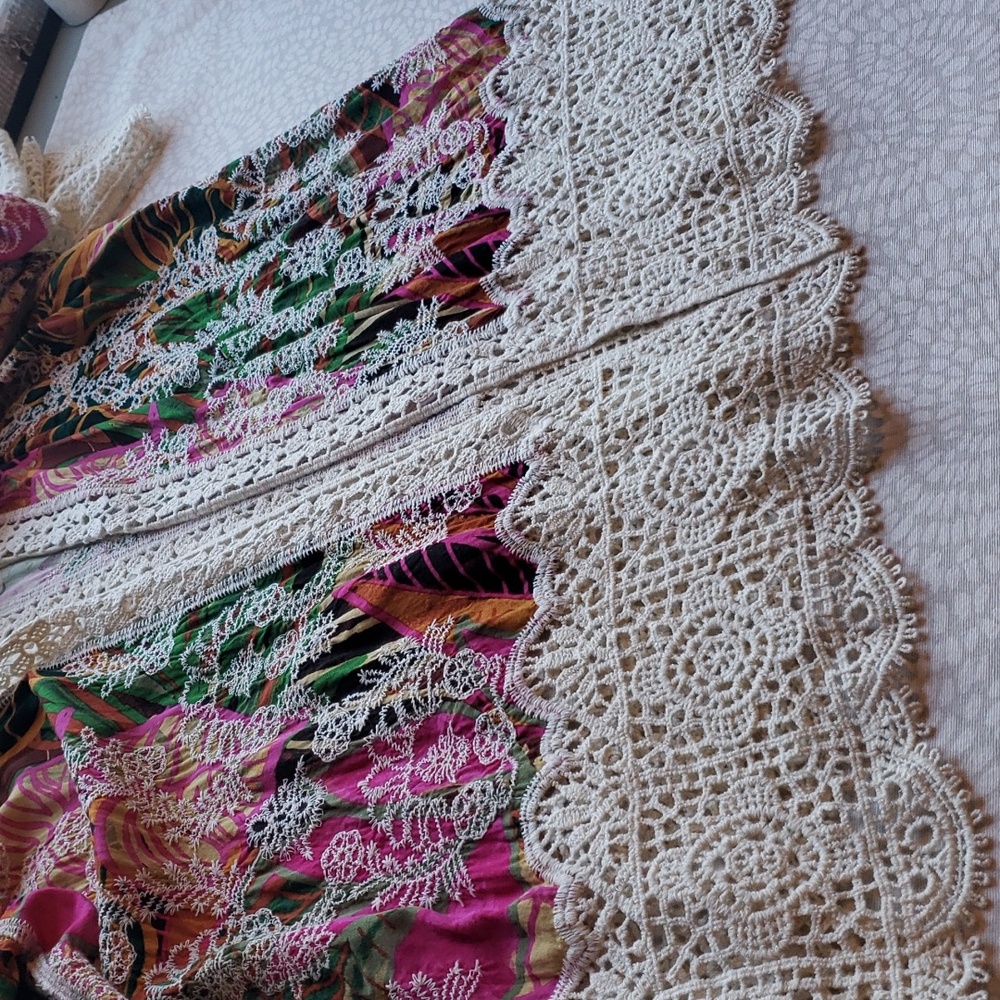Colorful Democracy Embroidered Crochet-Trim Topper - Size XL - Picture 10 of 16